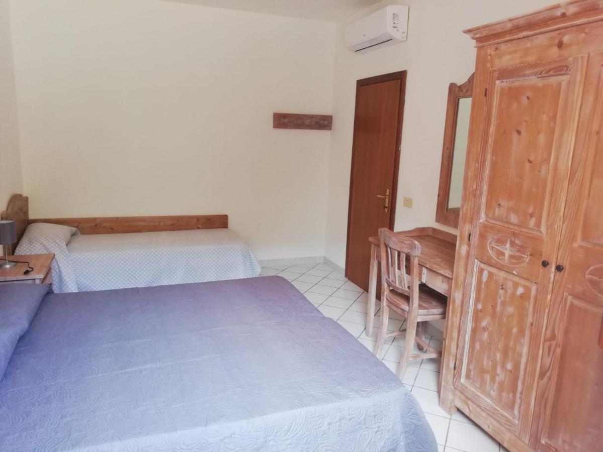 Aparthotel Il Castagno Marciana  Exterior foto
